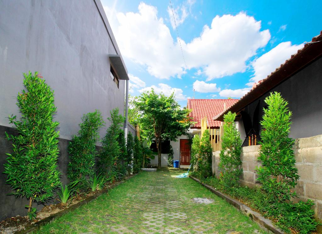 Andy Guesthouse Canggu Exteriér fotografie