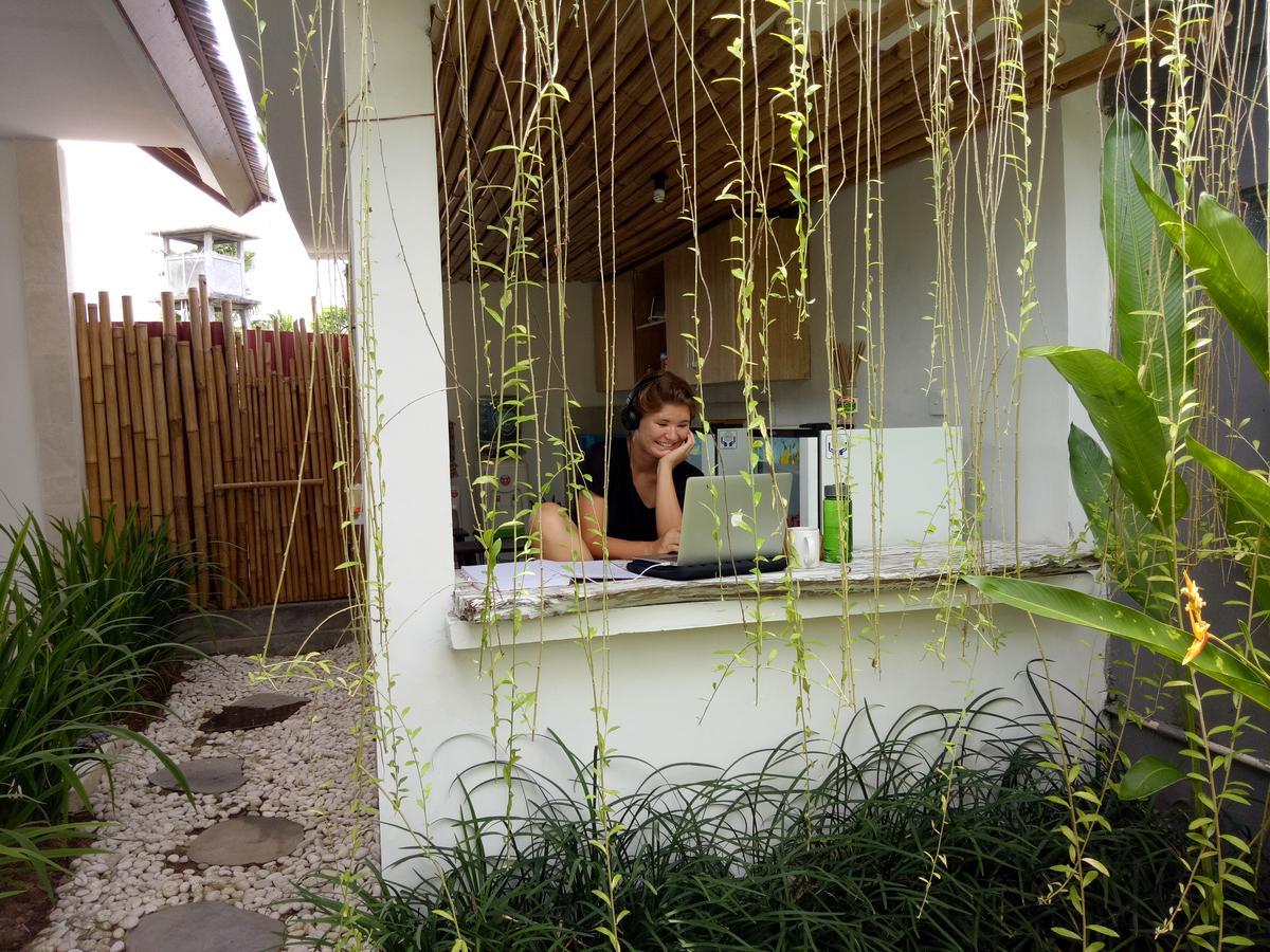 Andy Guesthouse Canggu Exteriér fotografie
